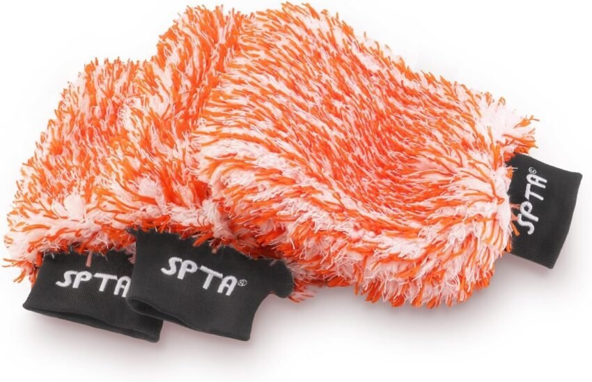 Amazon Basics Microfiber Wash Mitts